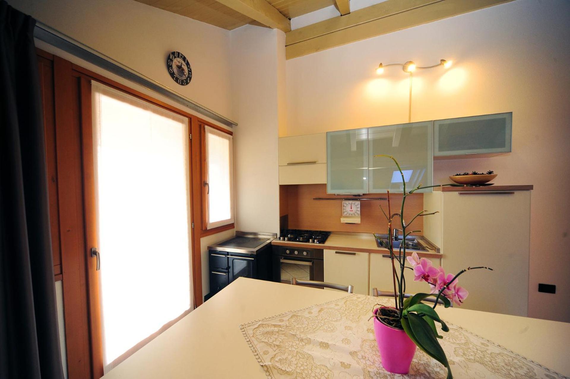 Appartamenti E Camere Veronica Cogolo Exterior foto